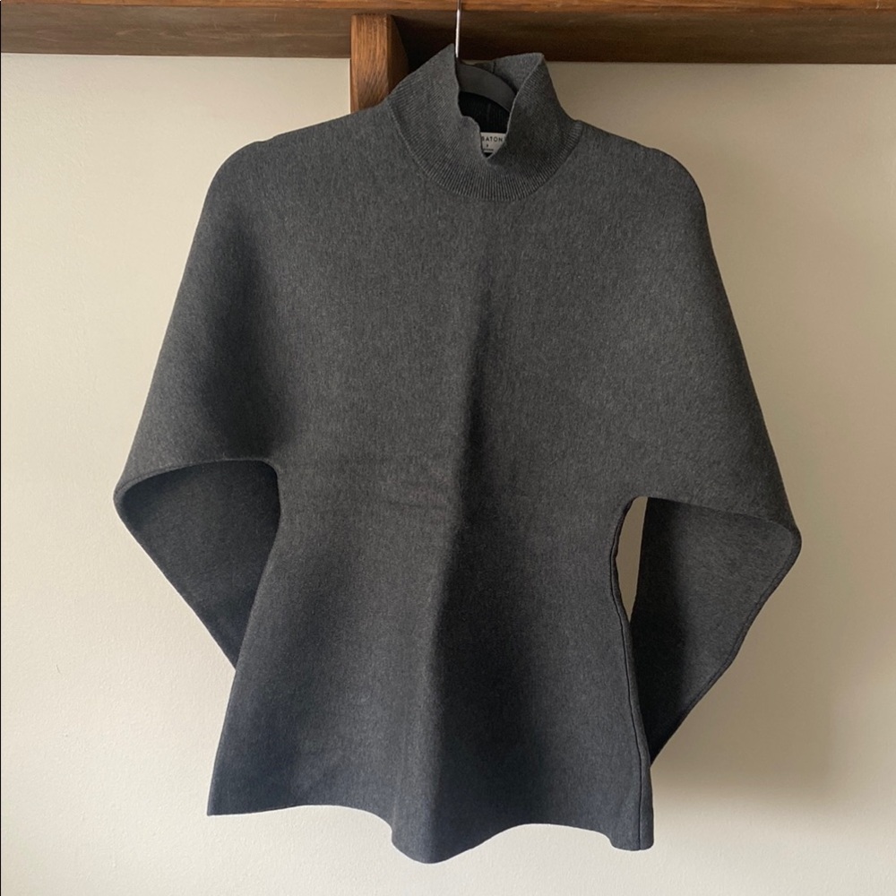 Aritzia Gray Women's Sweater sz S